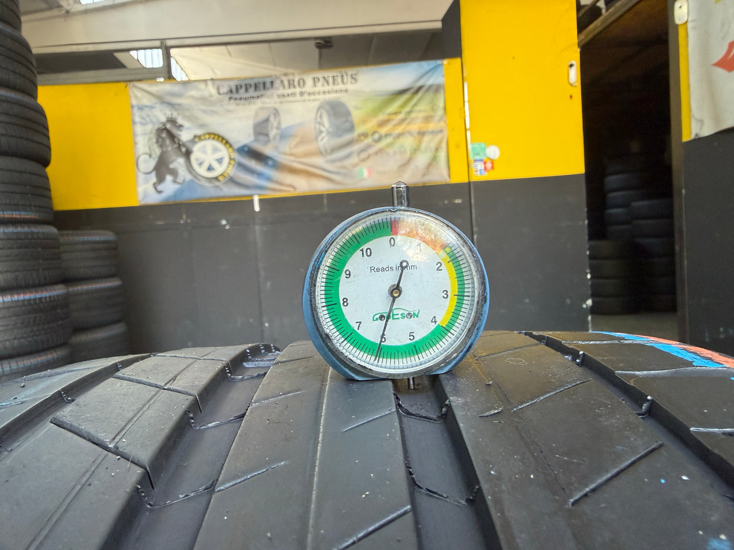 Usato: 2 Pneumatici Michelin Latitude Sport 3 295/35R21 103Y N2 Porsche Estive 90% Residui