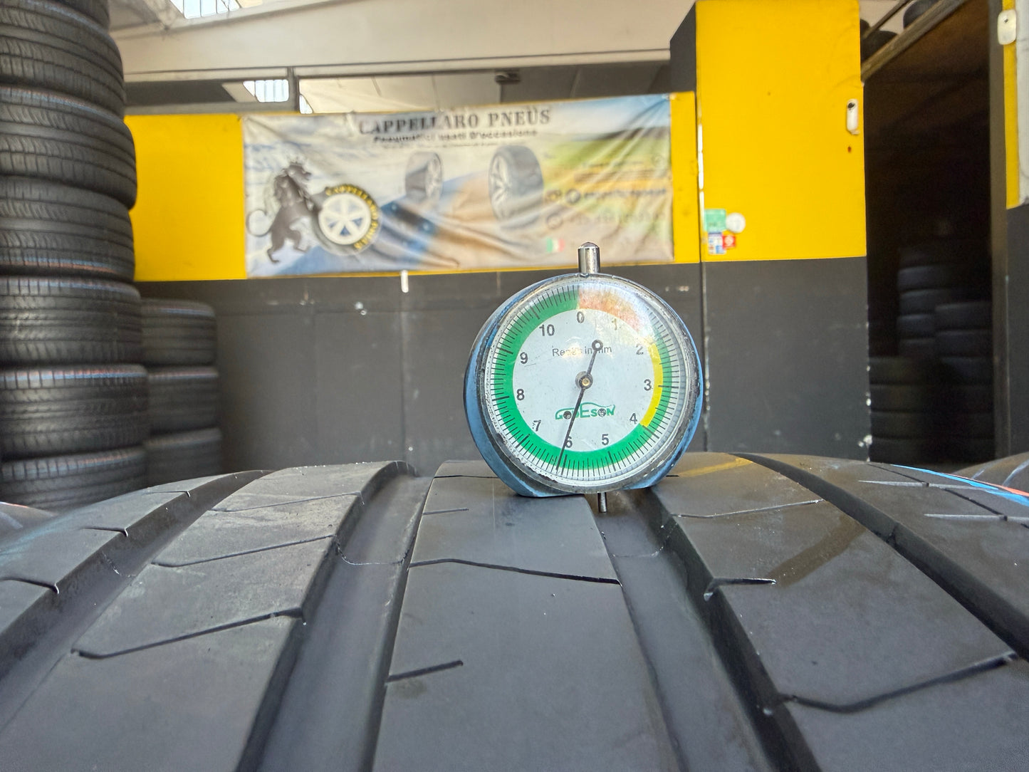 Usato: 4 Pneumatici Pirelli P Zero PZ4 275/40R21 107Y + 315/35R21 111Y XL * BMW Run Flat 85-90% Residui