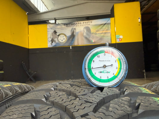 Usato: 4 Gomme 195/50R16 88H XL Kumho Invernali 99% residui