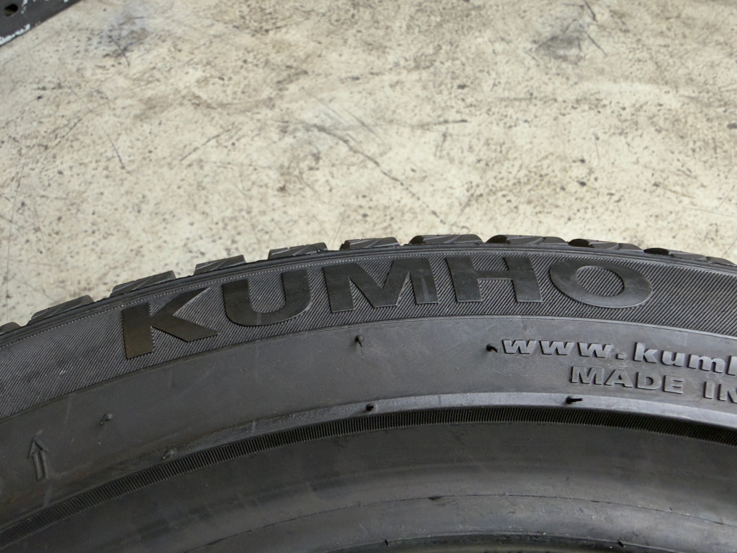 Usato: 4 Gomme 195/50R16 88H XL Kumho Invernali 99% residui