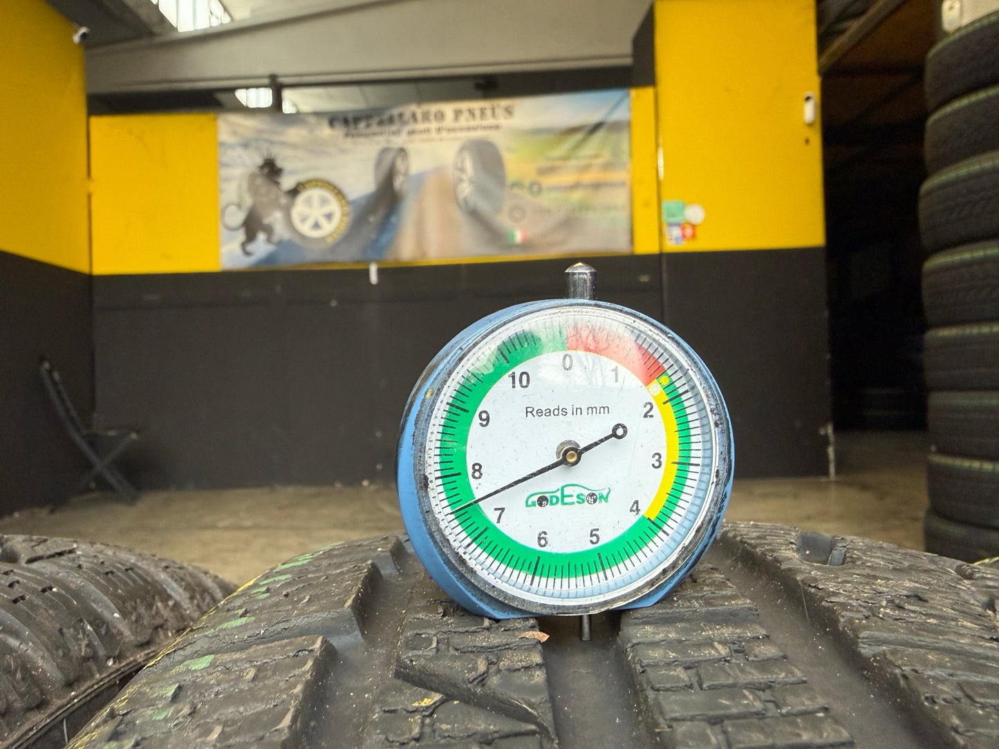 Usato: 4 Gomme 205/50R17 93H XL Pirelli RFT Invernali 95% residui