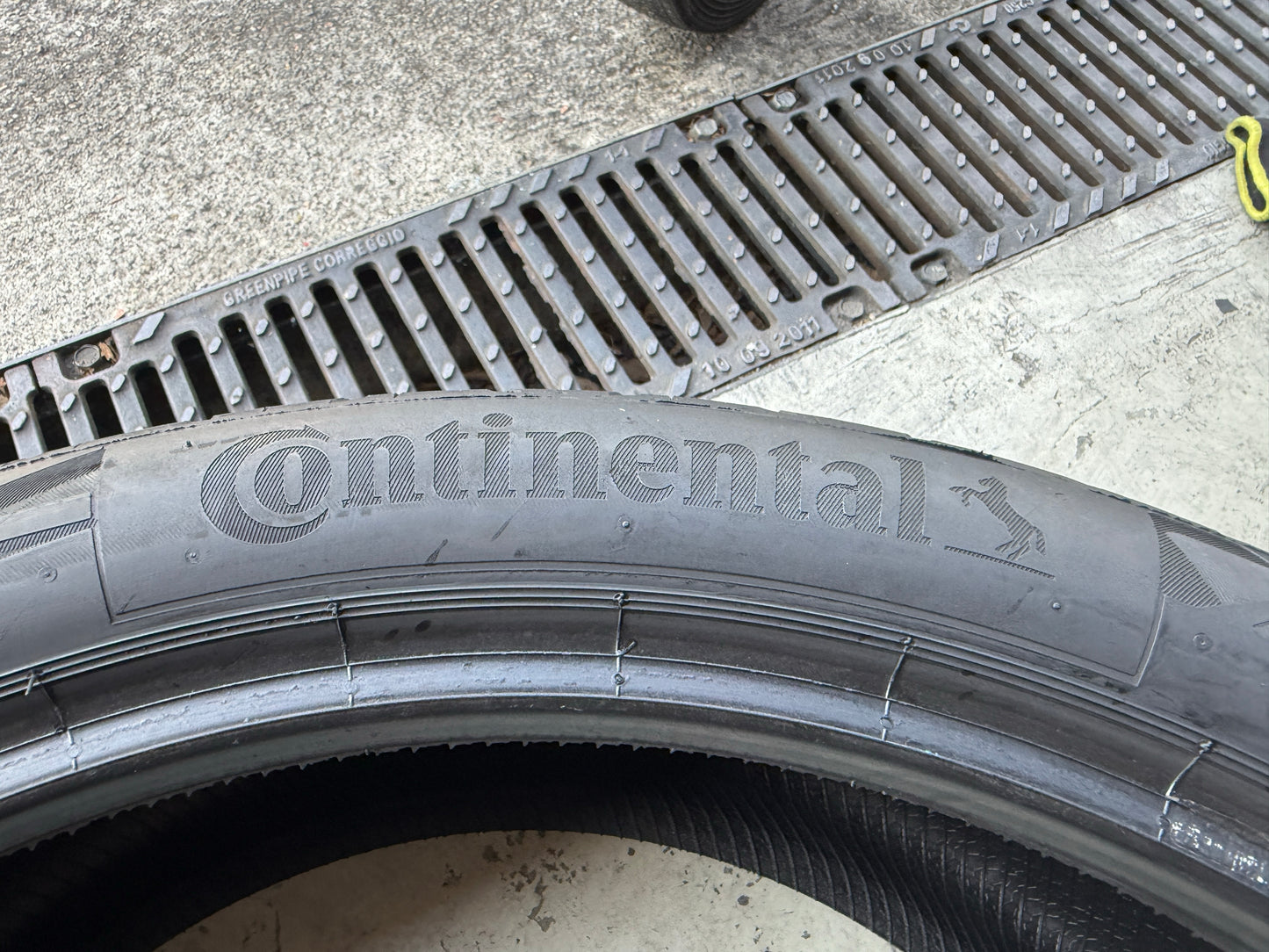 Usato: 4 Pneumatici Continental EcoContact 6 275/35R22 104Y + 315/30R22 107Y XL * BMW EVc Estive 90% Residui