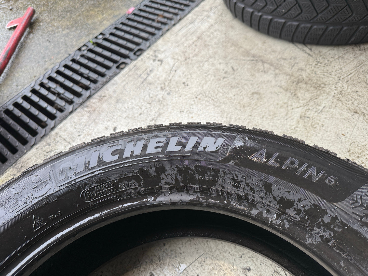Usato: 4 Gomme 225/55R17 97H Michelin Invernali 95% residui