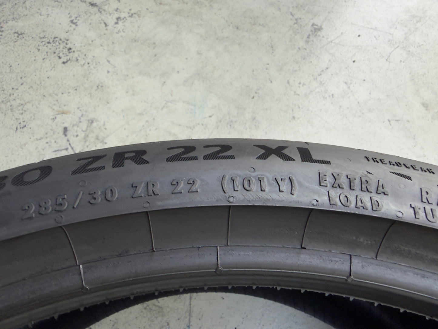 Usato: 4 Pneumatici Continental SportContact 7 285/30R22 101Y XL FP Estive 90% Residui