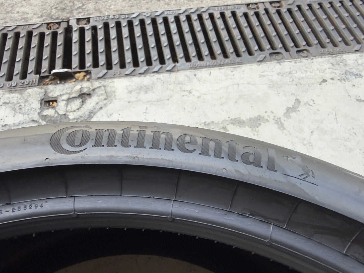 Usato: 4 Pneumatici Continental SportContact 7 285/30R22 101Y XL FP Estive 90% Residui