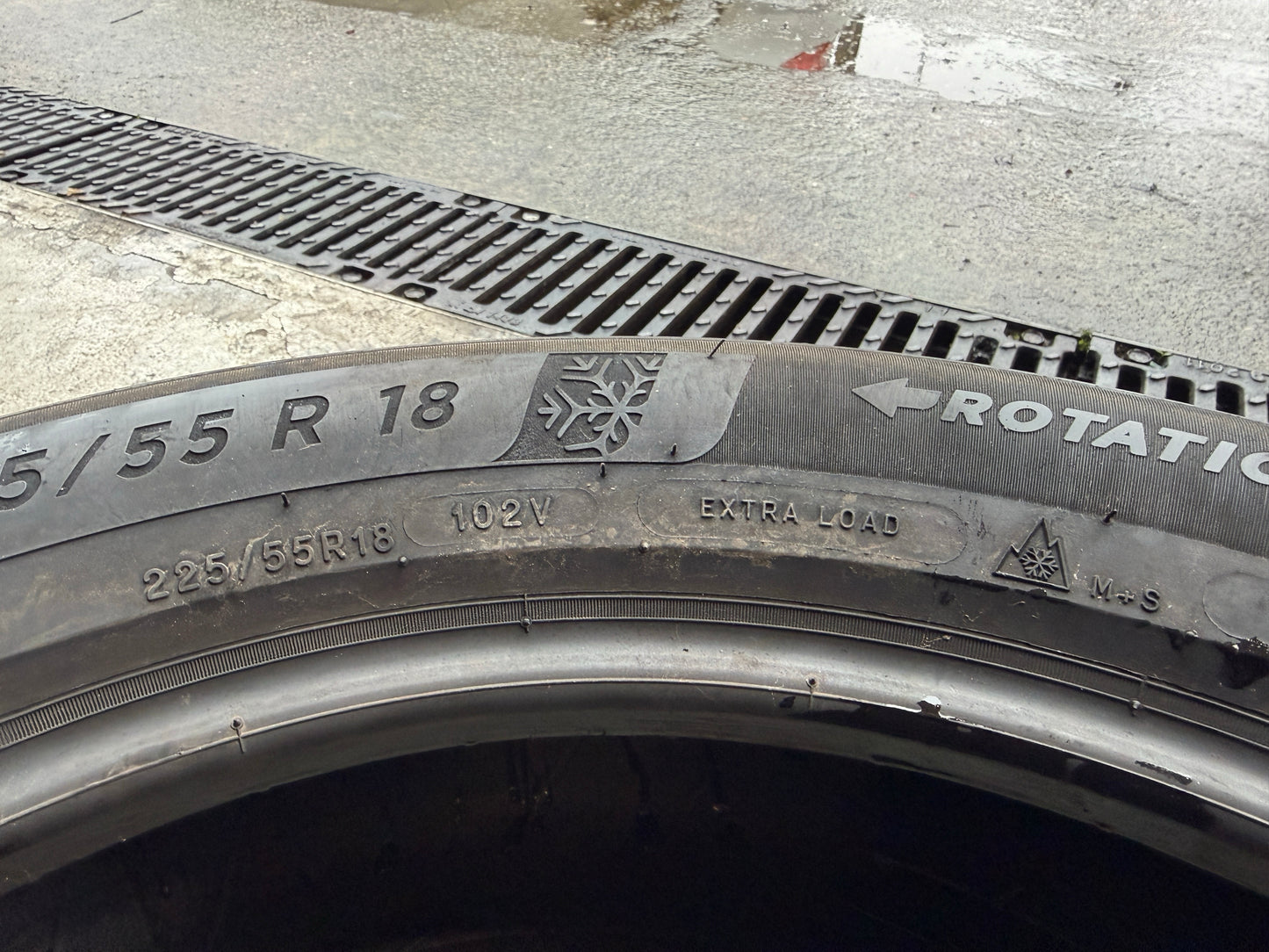 Usato: 4 Gomme 225/55R18 102V XL Michelin Invernali 90% residui