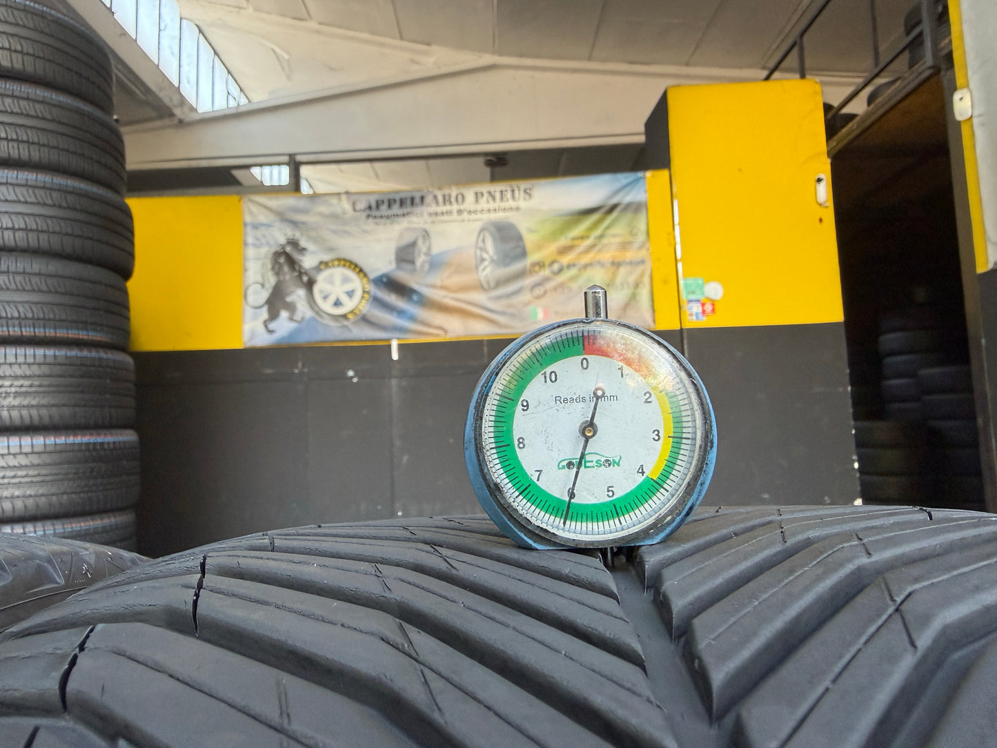 Usato: 4 Pneumatici Michelin CrossClimate 3 Sport FRV 265/40R21 105Y + 295/35R21 107Y XL 4 Stagioni 90% Residui