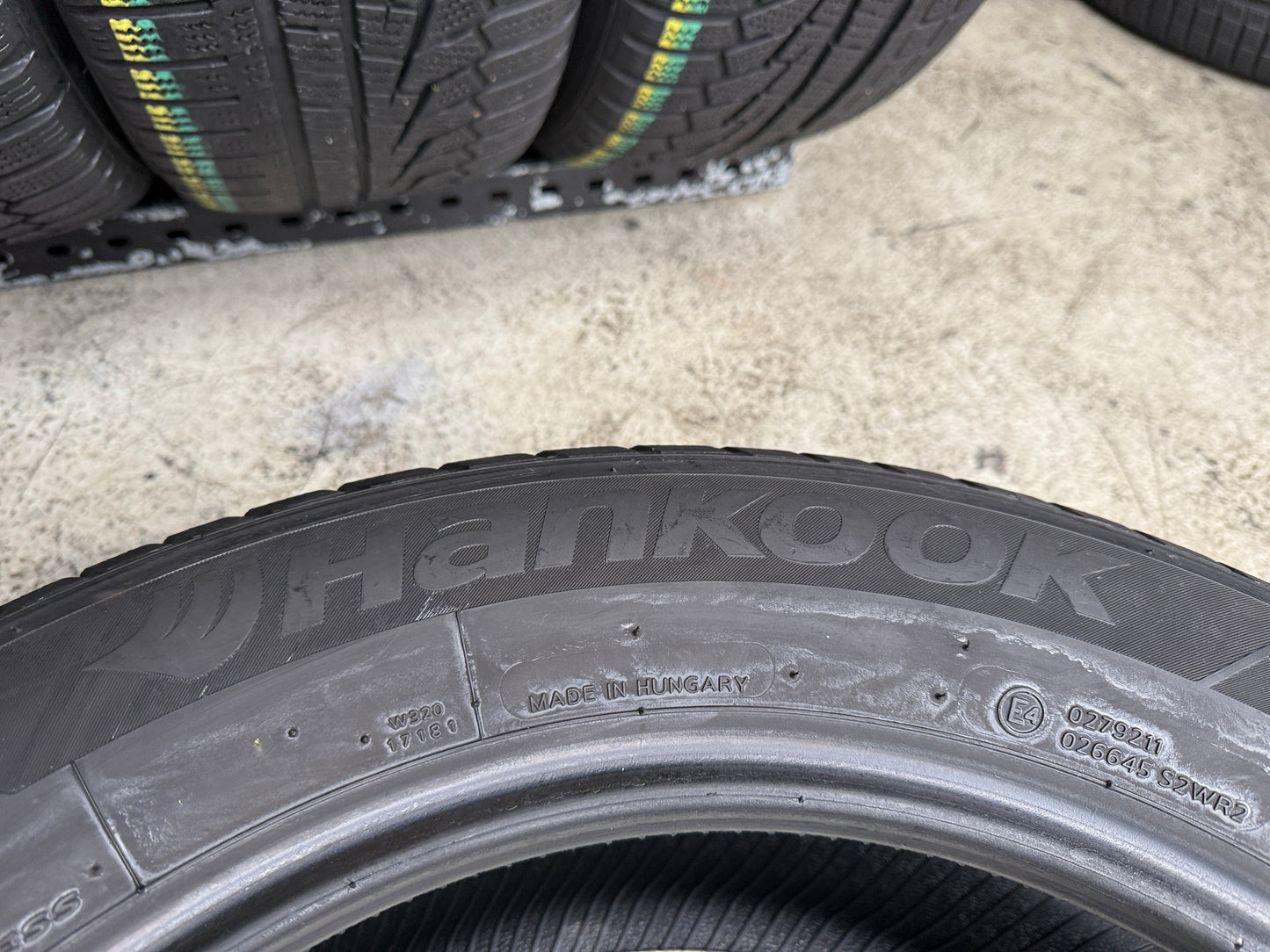 Usato: 4 Gomme 225/60R17 99H Hankook Invernali 70% residui