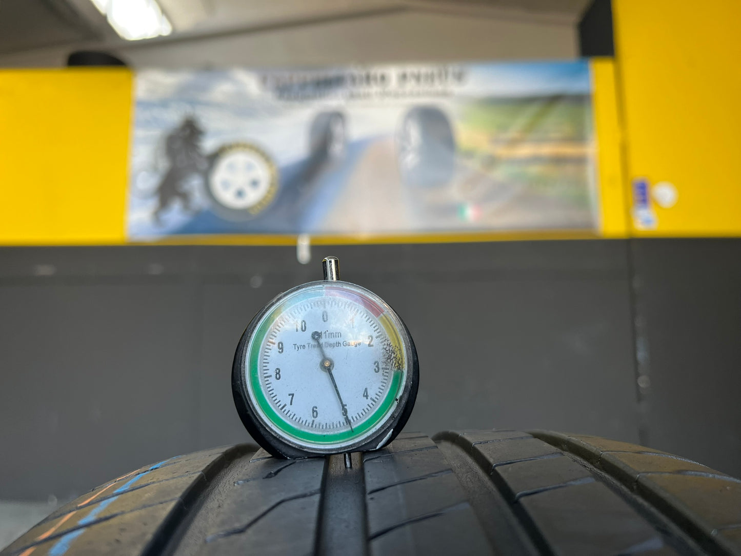 Usate: 2 Gomme 225/55R17 101W Firestone Estive 80%residui del 2022