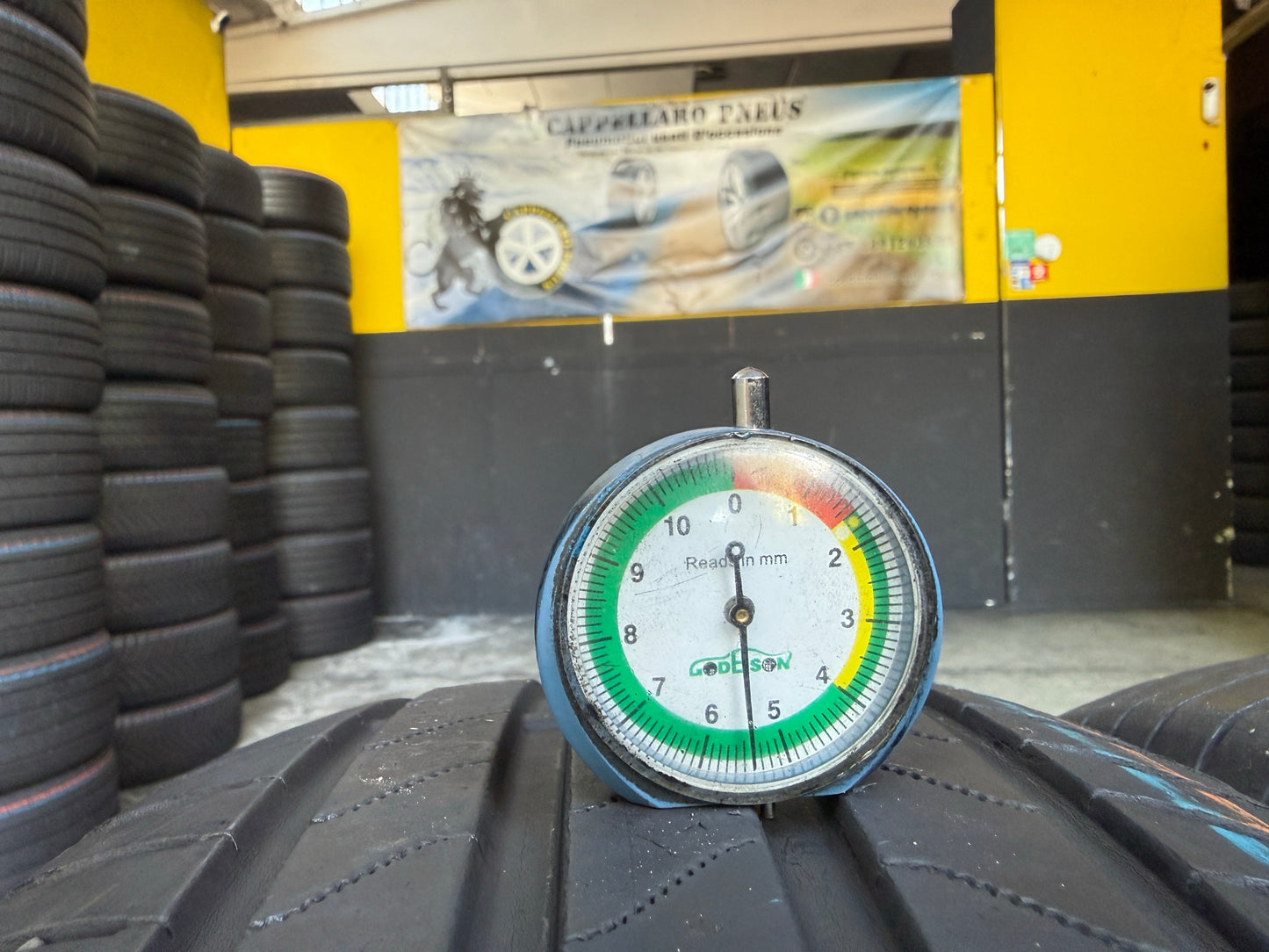 Usato: 4 Pneumatici Bridgestone Turanza 6 Enliten 235/60R18 107W XL Estivi 85-90% Residui