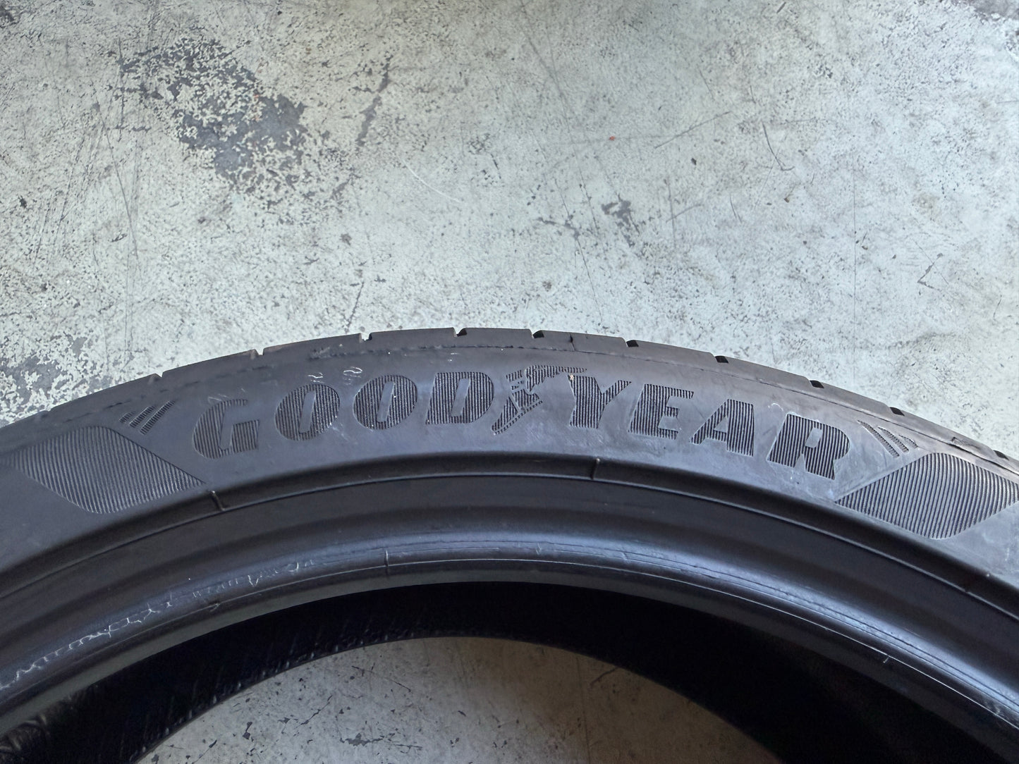 Usato: 4 Pneumatici Goodyear Eagle F1 Asymmetric 6 225/40R18 92Y XL MFS Estivi 85% Residui