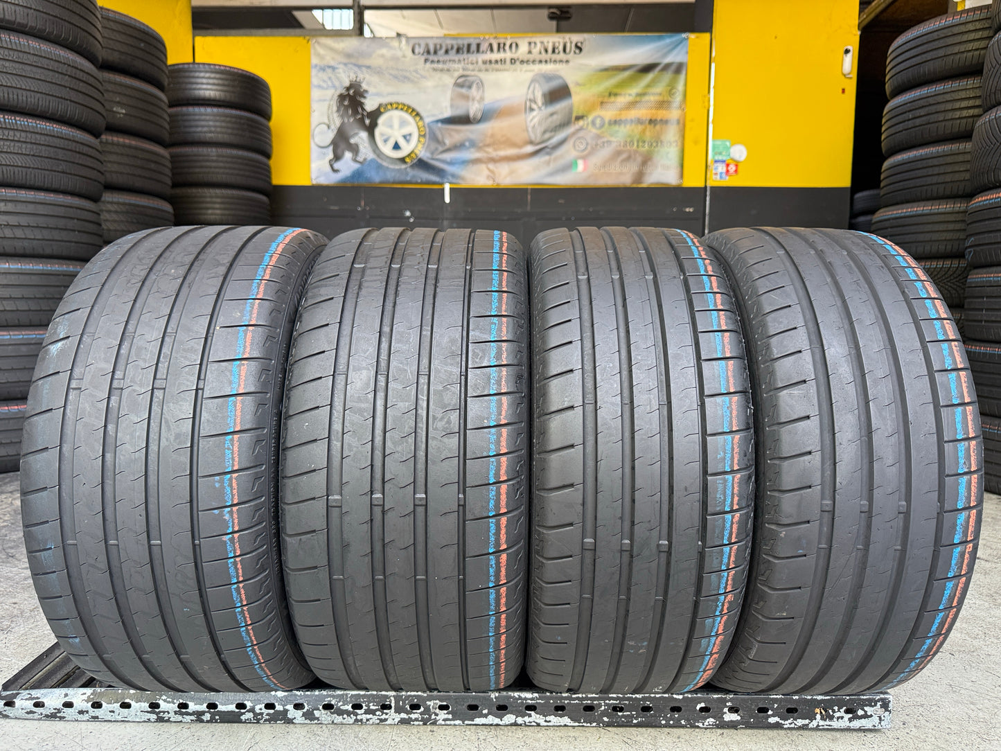 Usato: 4 Pneumatici Bridgestone Potenza Sport 225/40R18 92Y + 255/35R18 94Y Estivi 85-90% Residui