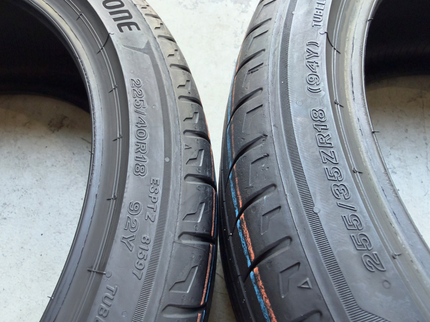 Usato: 4 Pneumatici Bridgestone Potenza Sport 225/40R18 92Y + 255/35R18 94Y Estivi 85-90% Residui