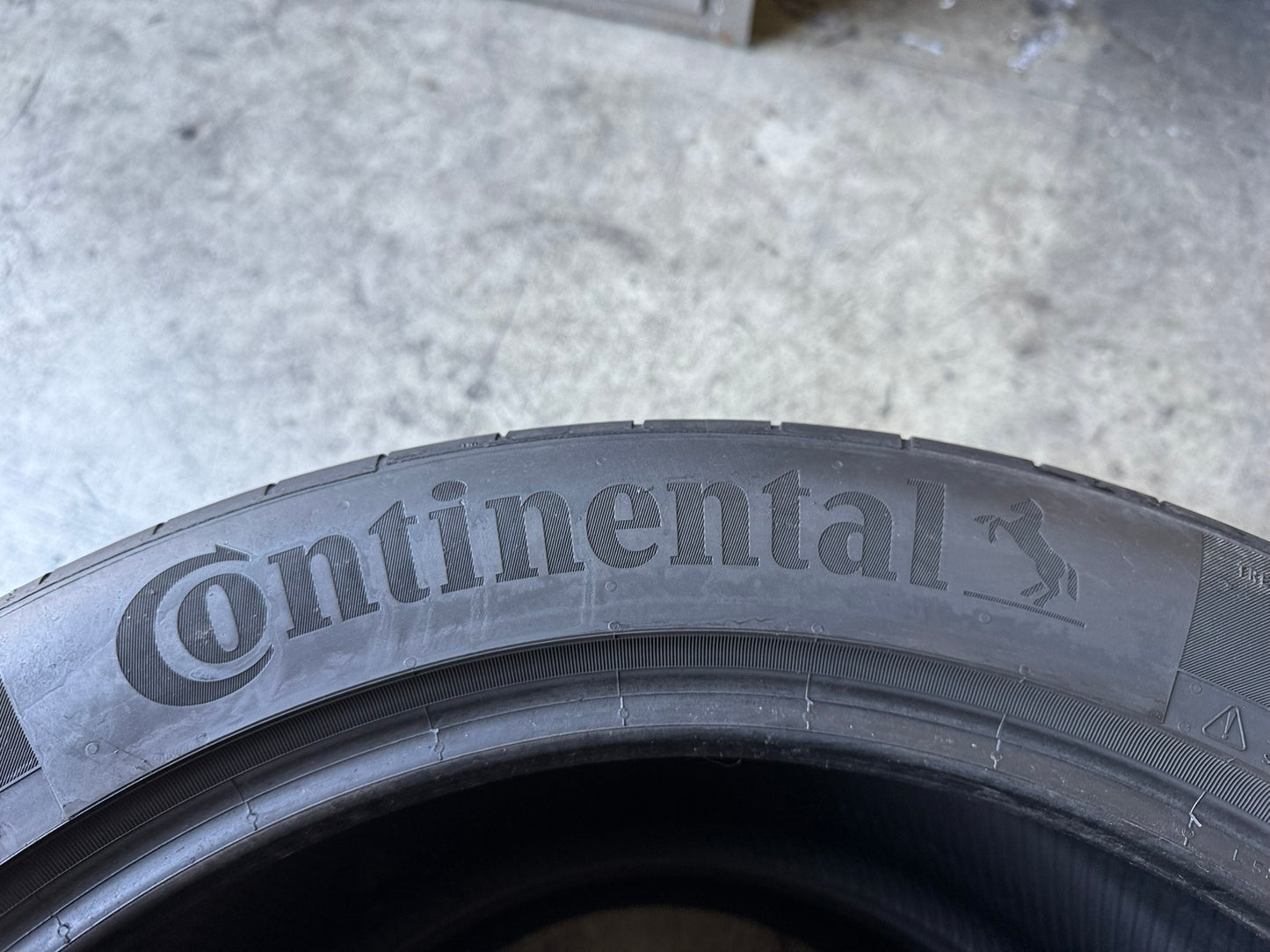 Usato: 2 Gomme 315/40R21 111Y XL Continental Estivi 85% Residui