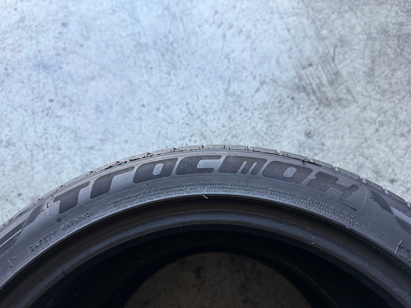 Usato: 2 Gomme 215/45R17 91W XL Tracmax Estivi 85% Residui