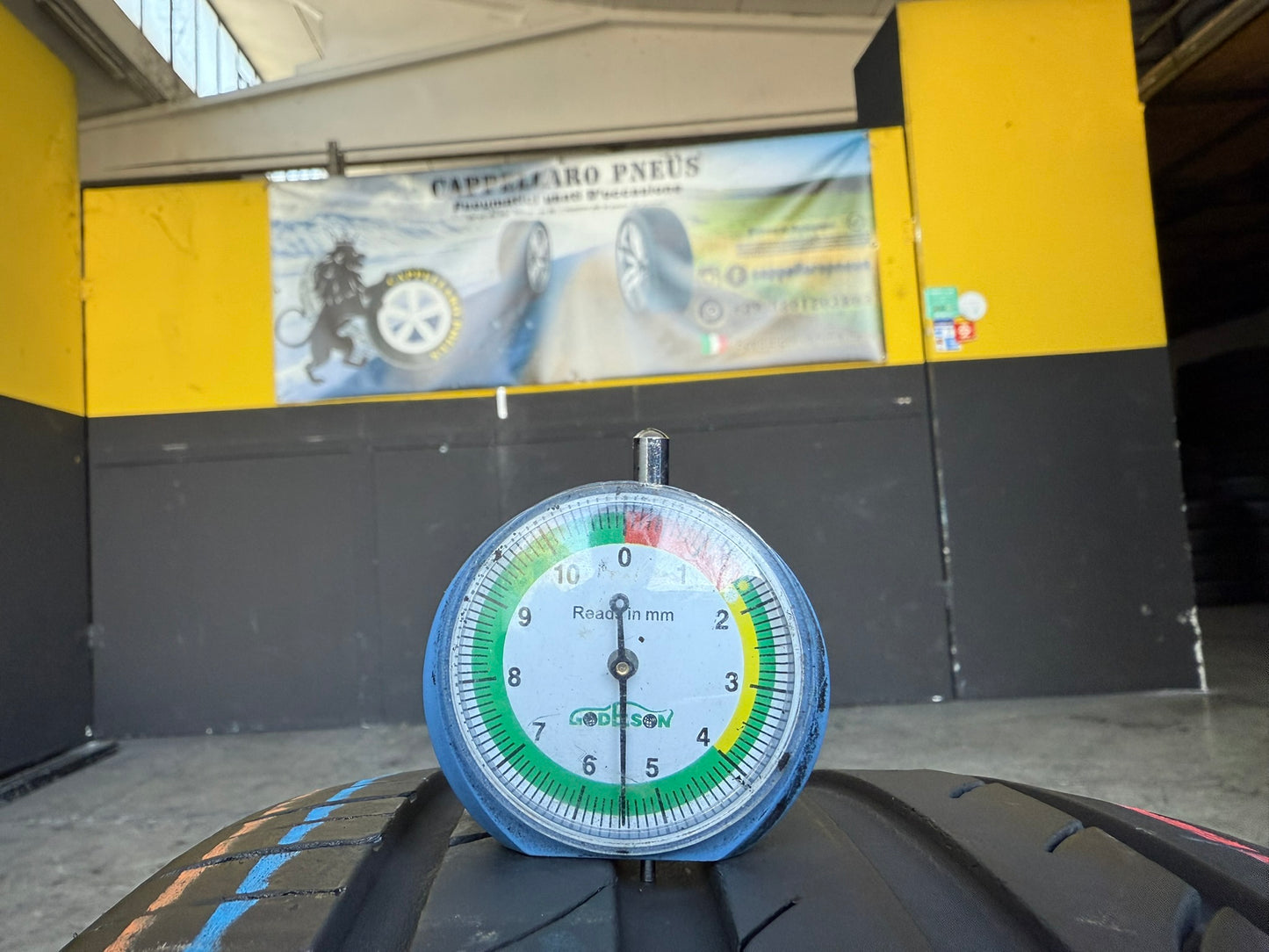 Usato: 2 Gomme 215/45R17 91W XL Tracmax Estivi 85% Residui