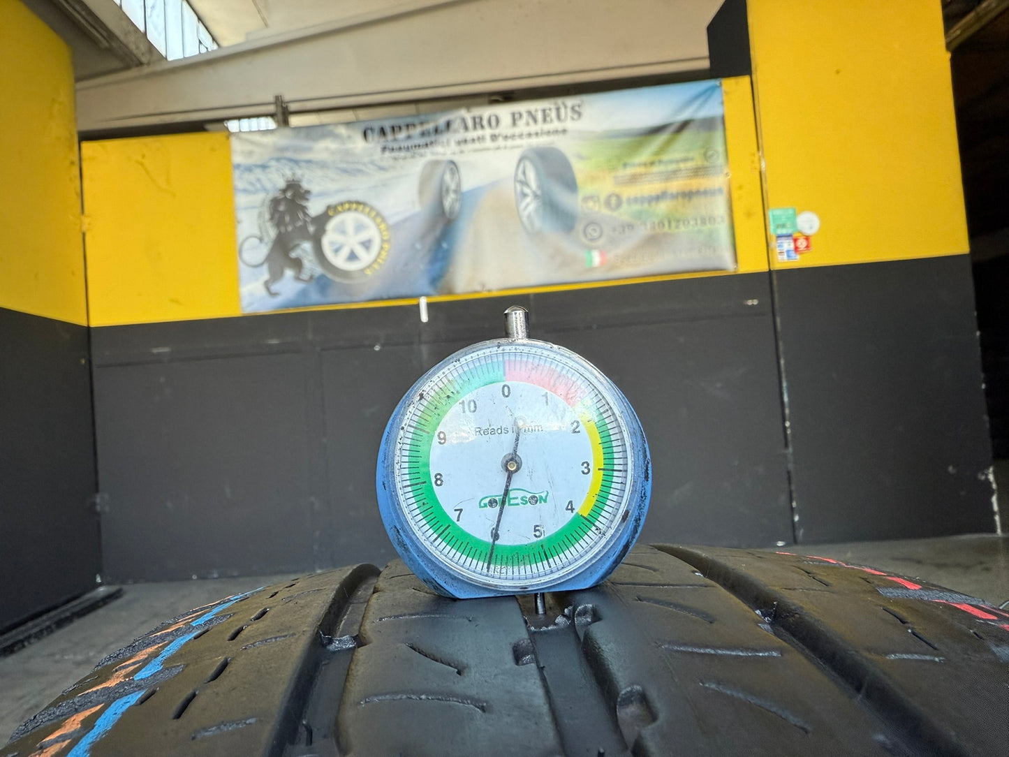 Usato: 2 Gomme 225/65R16C 112/110R Kleber Estivi 80% Residui