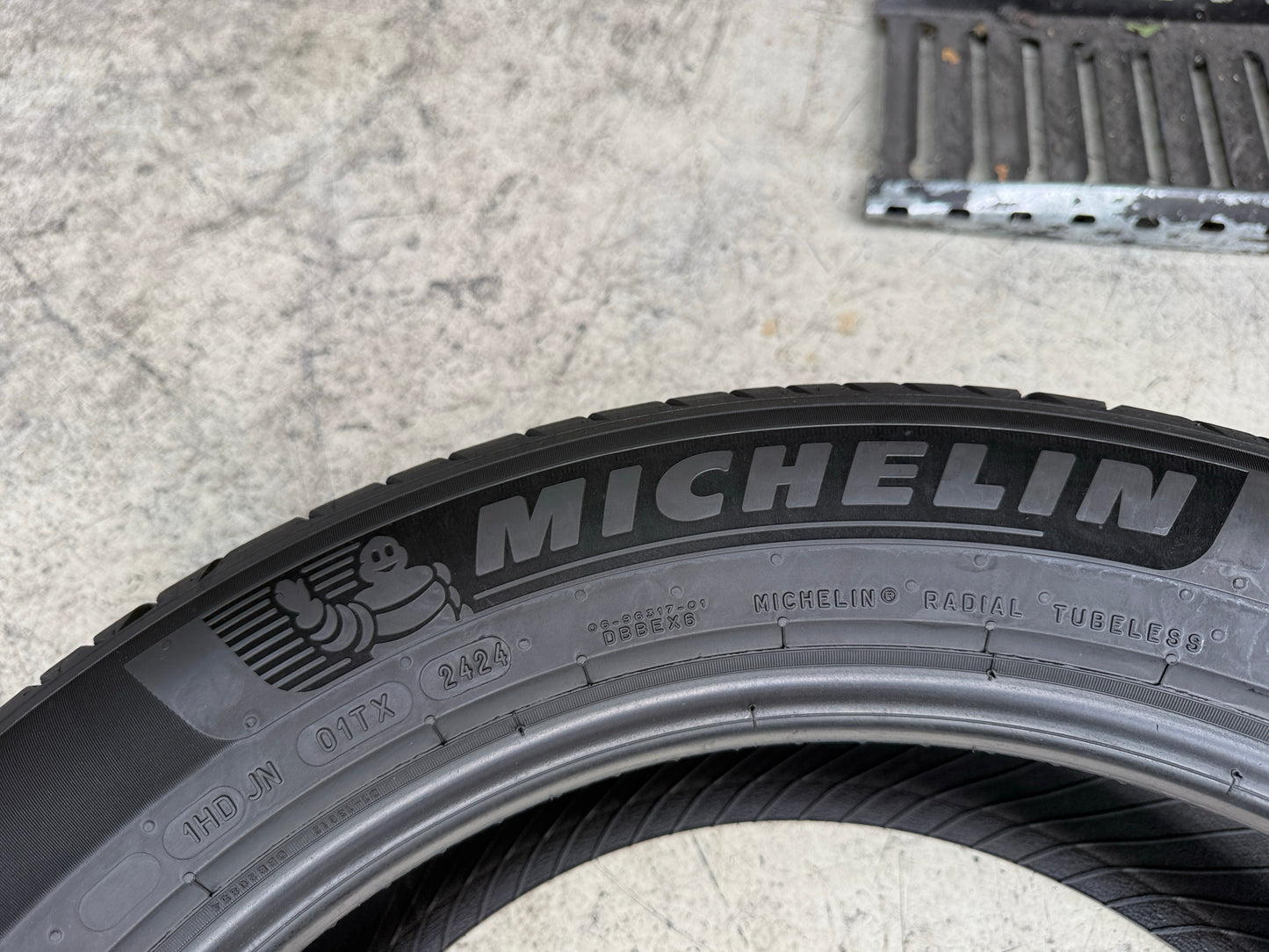 Usato: 4 Pneumatici Michelin e.Primacy 225/55R19 103V XL Estivi 90% Residui