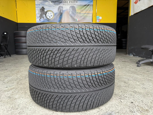 Usato: 2 Gomme 275/40R22 108V XL Michelin Invernali 95% Residui