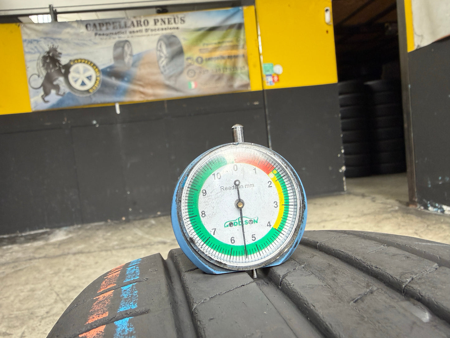 Usato: 2 Pneumatici Falken ZIEX ZE310 Ecorun 225/45R18 95W XL Estivi 85% Residui