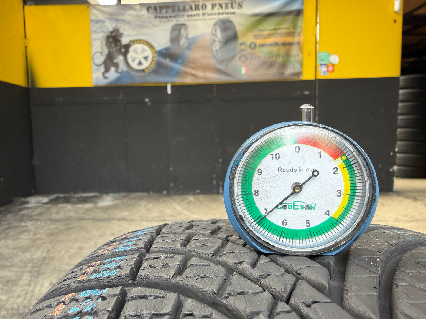 Usato: 2 Pneumatici Dunlop All Season 2 225/45R18 95Y XL 4 Stagioni 90% Residui