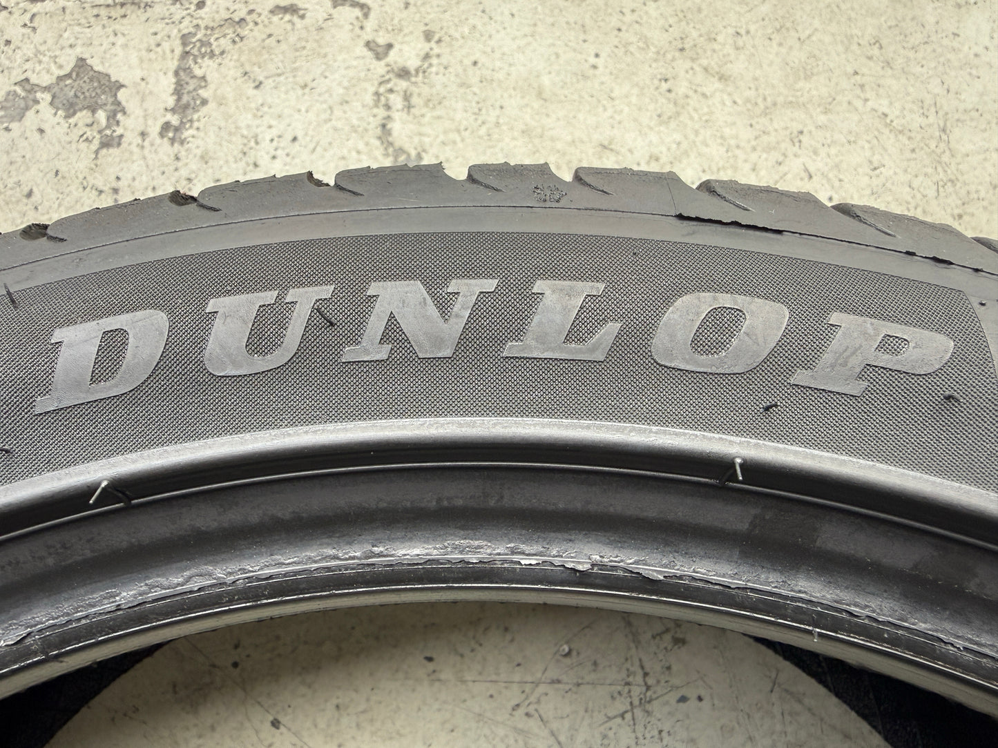 Usato: 2 Pneumatici Dunlop All Season 2 225/45R18 95Y XL 4 Stagioni 90% Residui