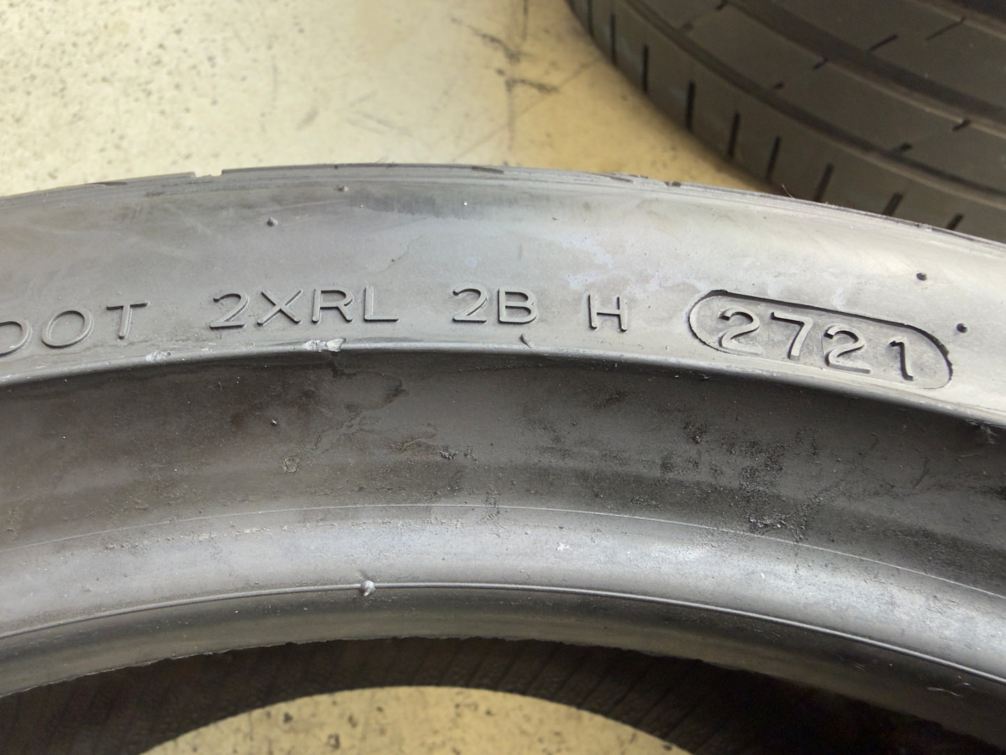 Usato: 2 Pneumatici Hankook Ventus S1 evo 225/40R18 92Y Estivi 80% Residui