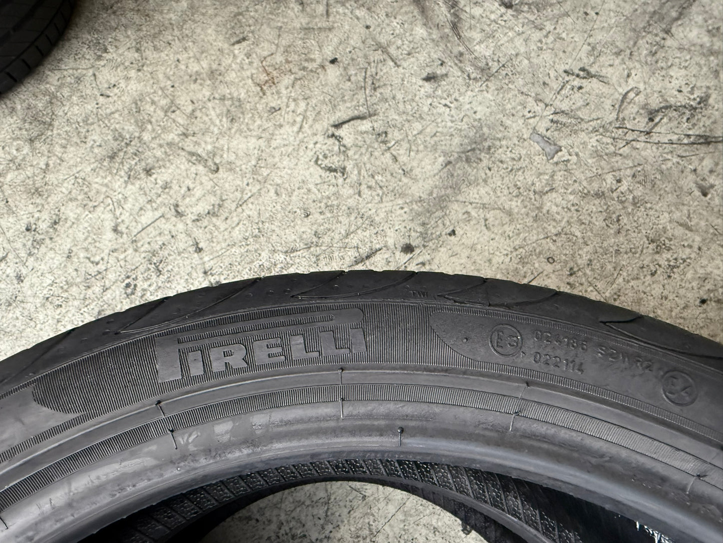 Usato: 2 Gomme 225/40R18 92Y XL Pirelli Estive 90% Residui