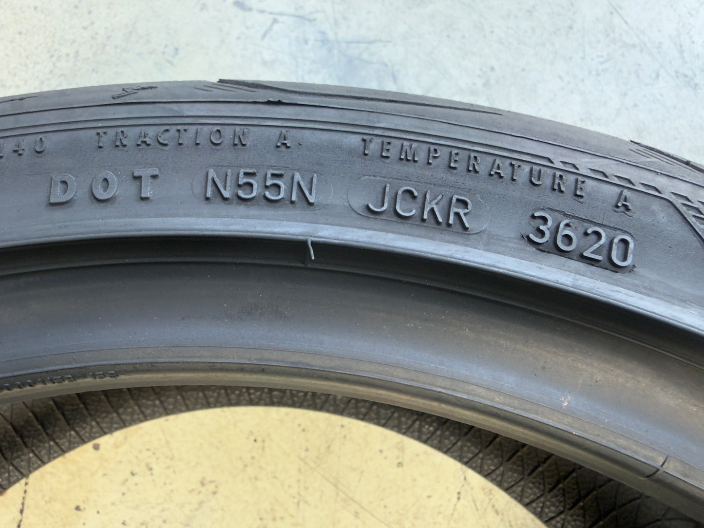 Usato: 2 Pneumatici Goodyear Eagle F1 SuperSport 225/40R18 92Y XL Estivi 85% Residui