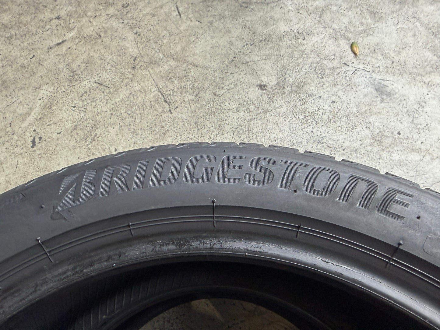 Usato: 2 Gomme 225/45R17 91V Bridgestone Estive 95% residui
