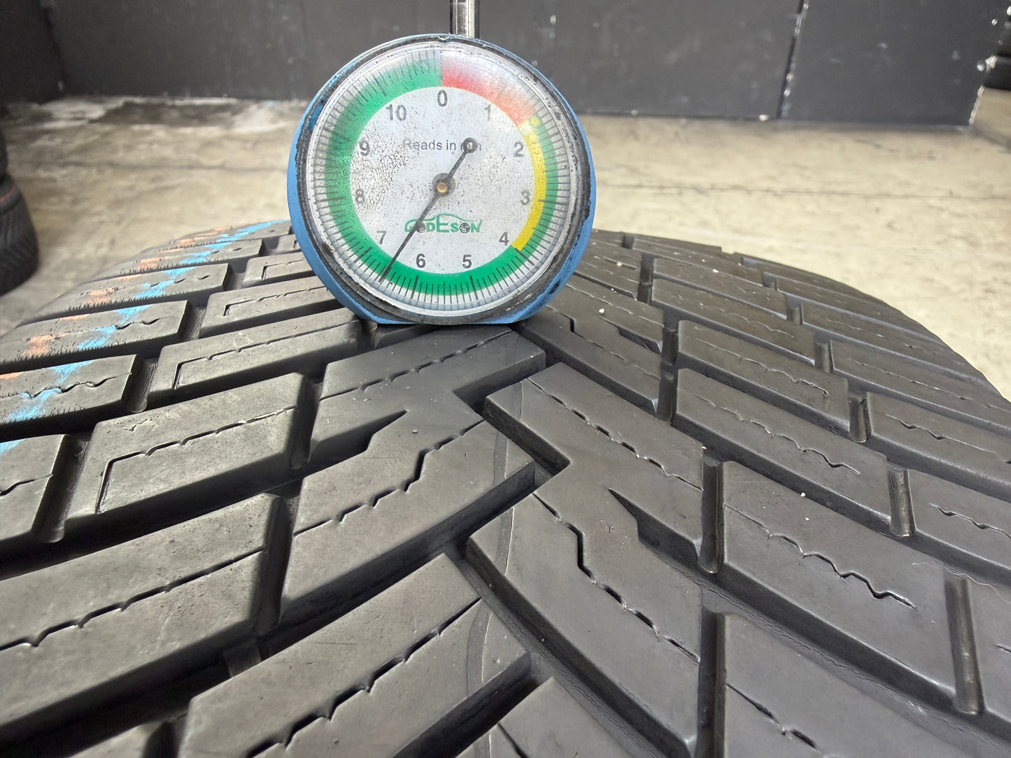 Usato: 2 Pneumatici Pirelli Powergy All Season SF 225/40R18 92Y XL 4 Stagioni 90% Residui