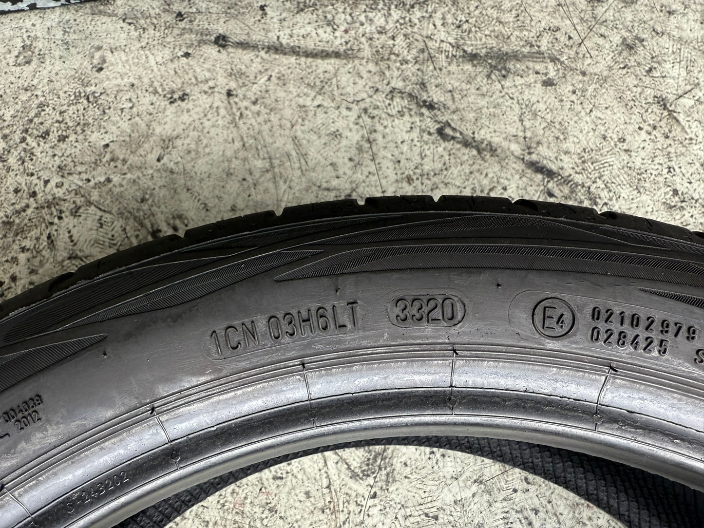 Usato: 4 Gomme 205/45R17 88H XL Continental Estive 90% Residui