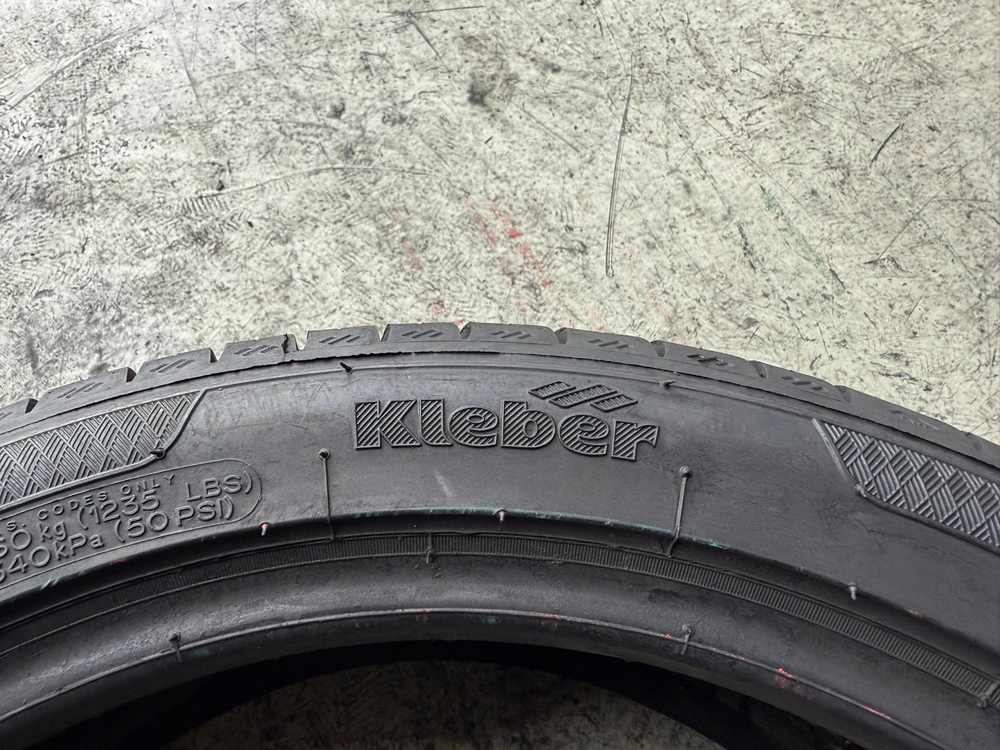 Usato: 4 Gomme 205/45R17 88V XL Kleber Estivi 90% Residui