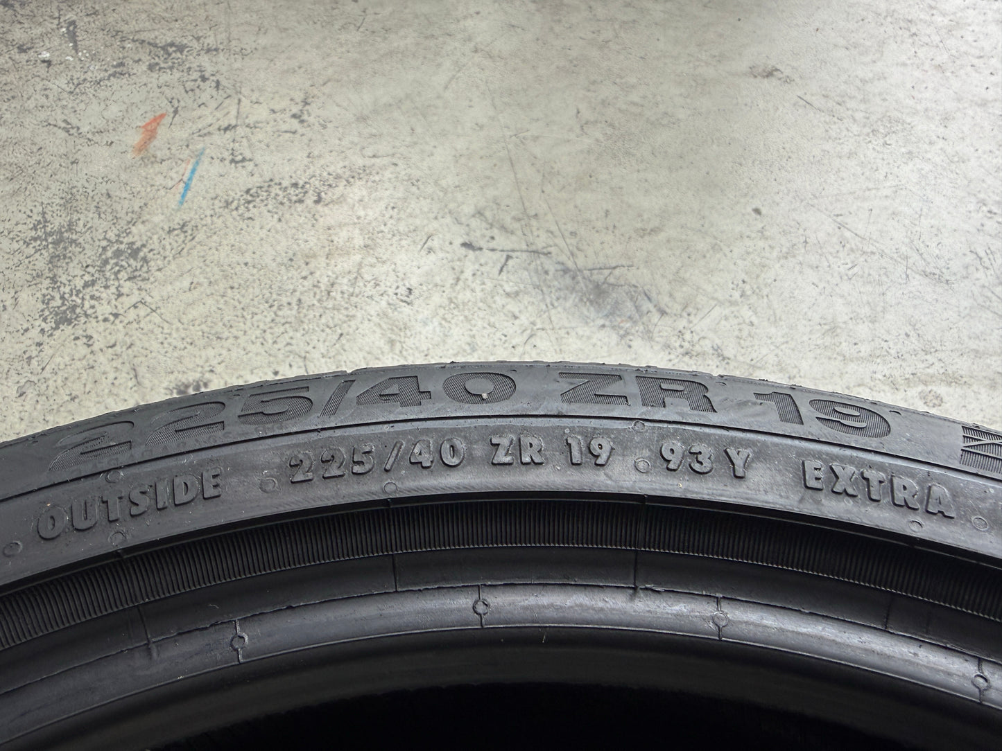 Usato: 2 Pneumatici Continental ContiSportContact 5 P 225/40R19 93Y XL MO FR Estivi 80% Residui