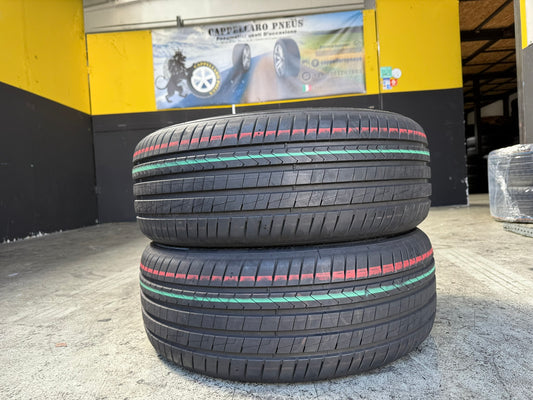 Usato: 2 Gomme 225/45R19 92V Hankook Estive 99% Residuo