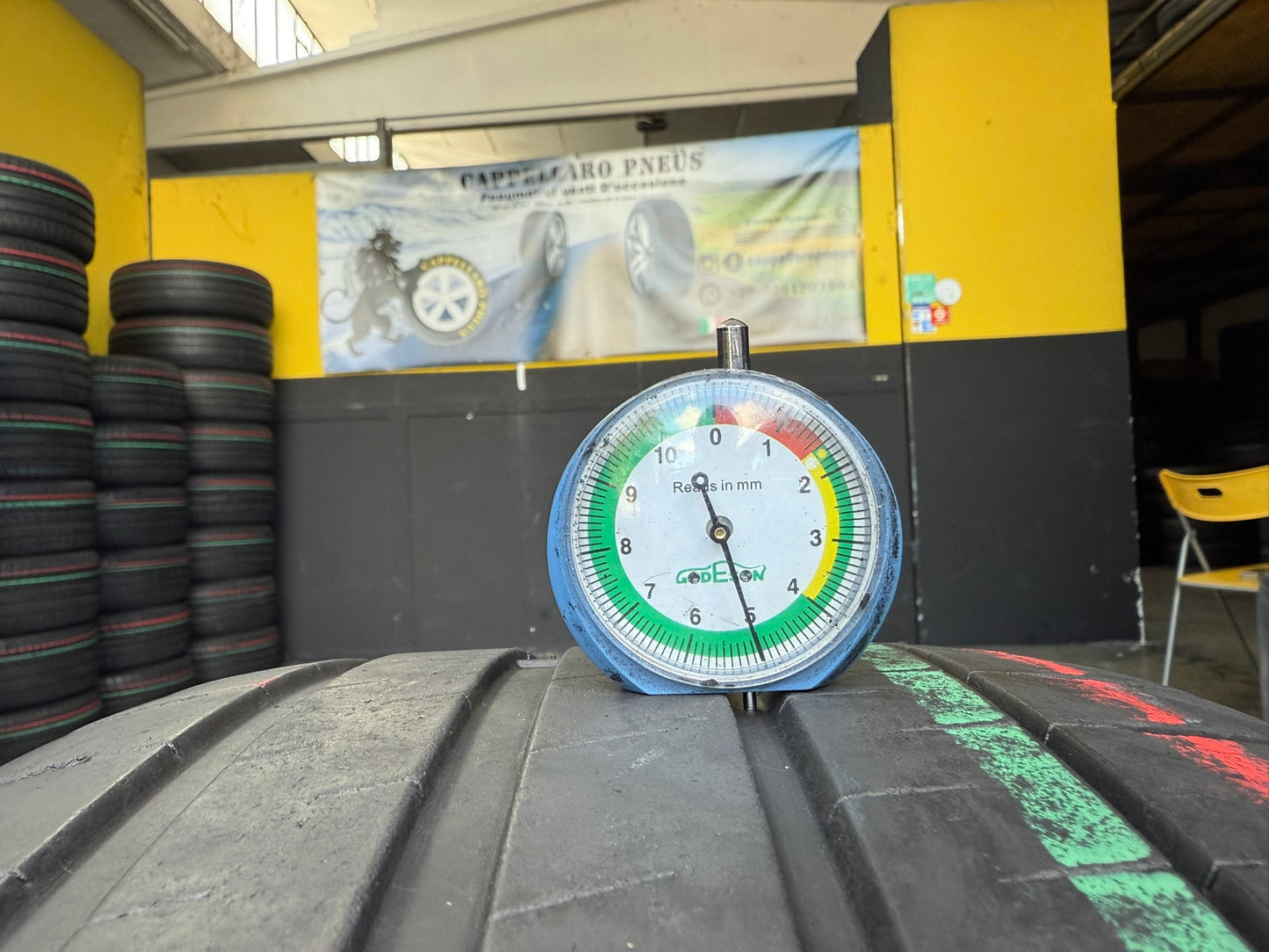 Usato: 2 Gomme 225/40R19 93Y XL Michelin Estive 85% Residuo