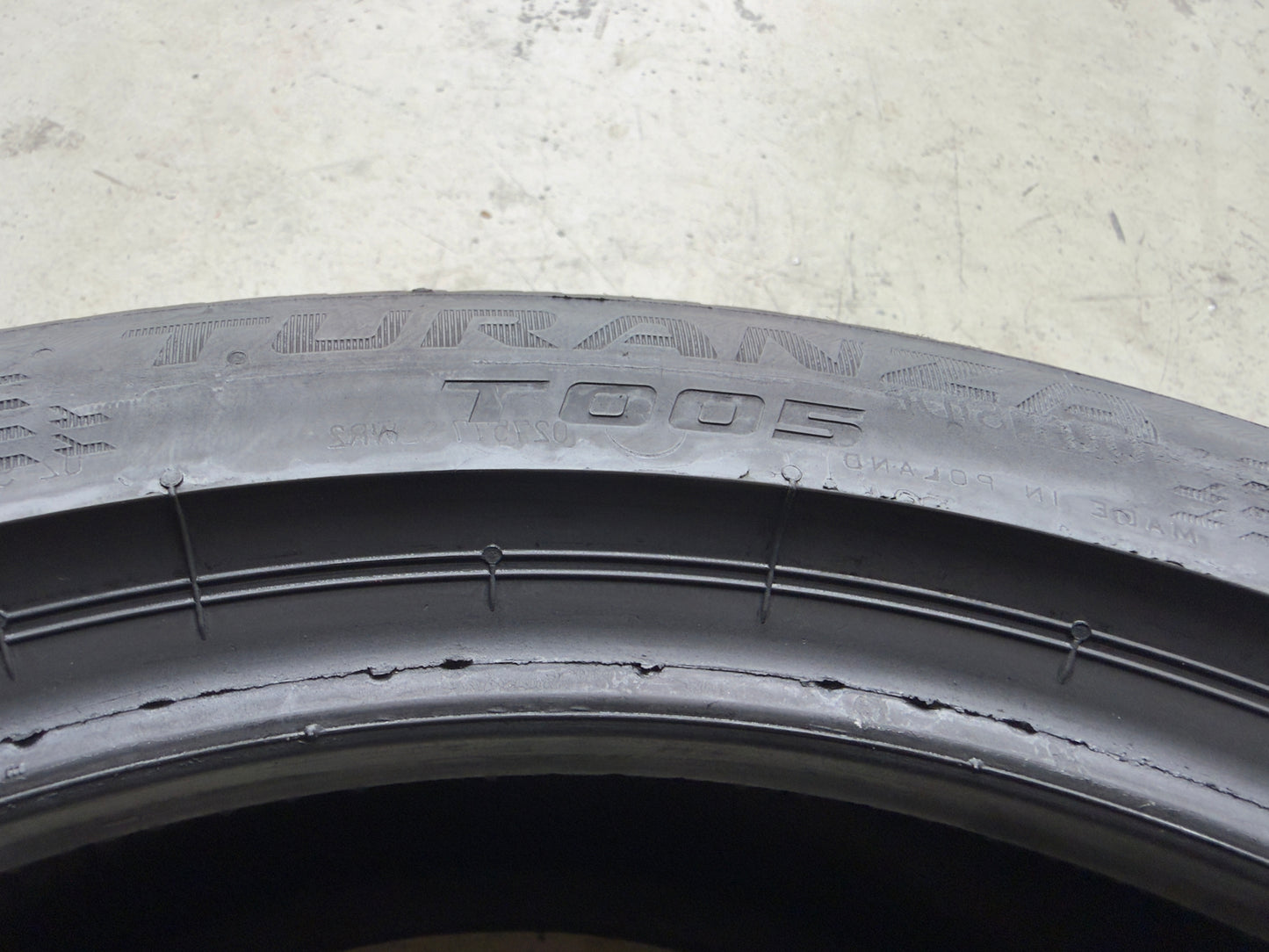 Usato: 2 Pneumatici Bridgestone Turanza T005 245/40R19 94W MFS Estivi 85% Residui