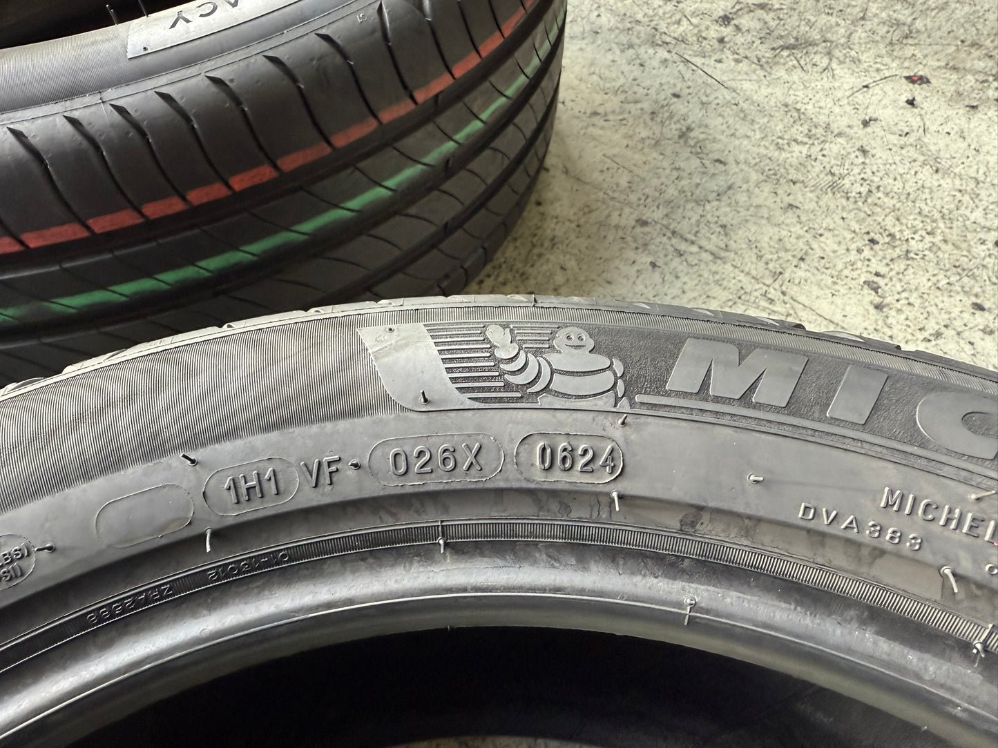 Usato: 4 Gomme 225/50R18 99W XL Michelin Estive 90% Residuo