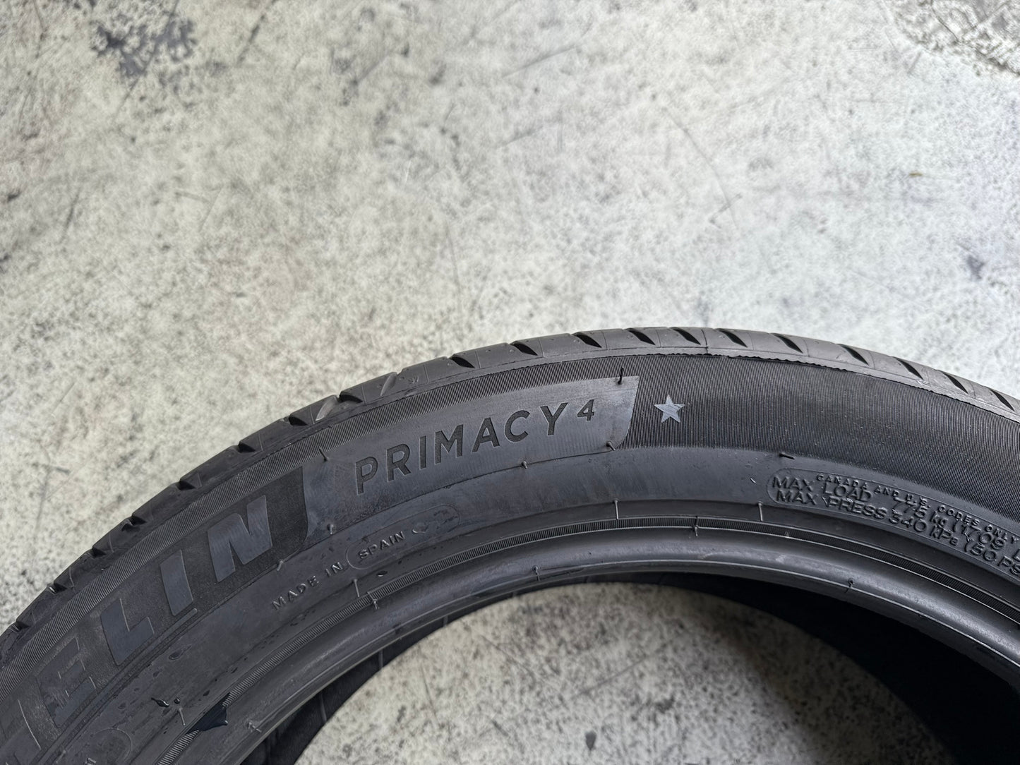 Usato: 4 Gomme 225/50R18 99W XL Michelin Estive 90% Residuo