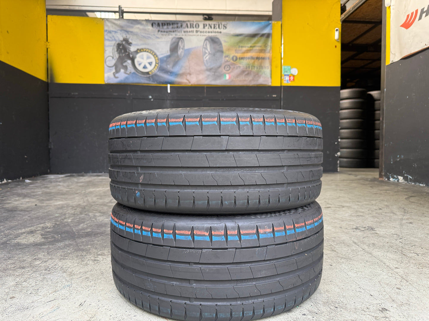 Usato: 2 Pneumatici Continental SportContact 7 245/40R19 98Y XL FR EVc Estivi 85% Residui DOT 2026