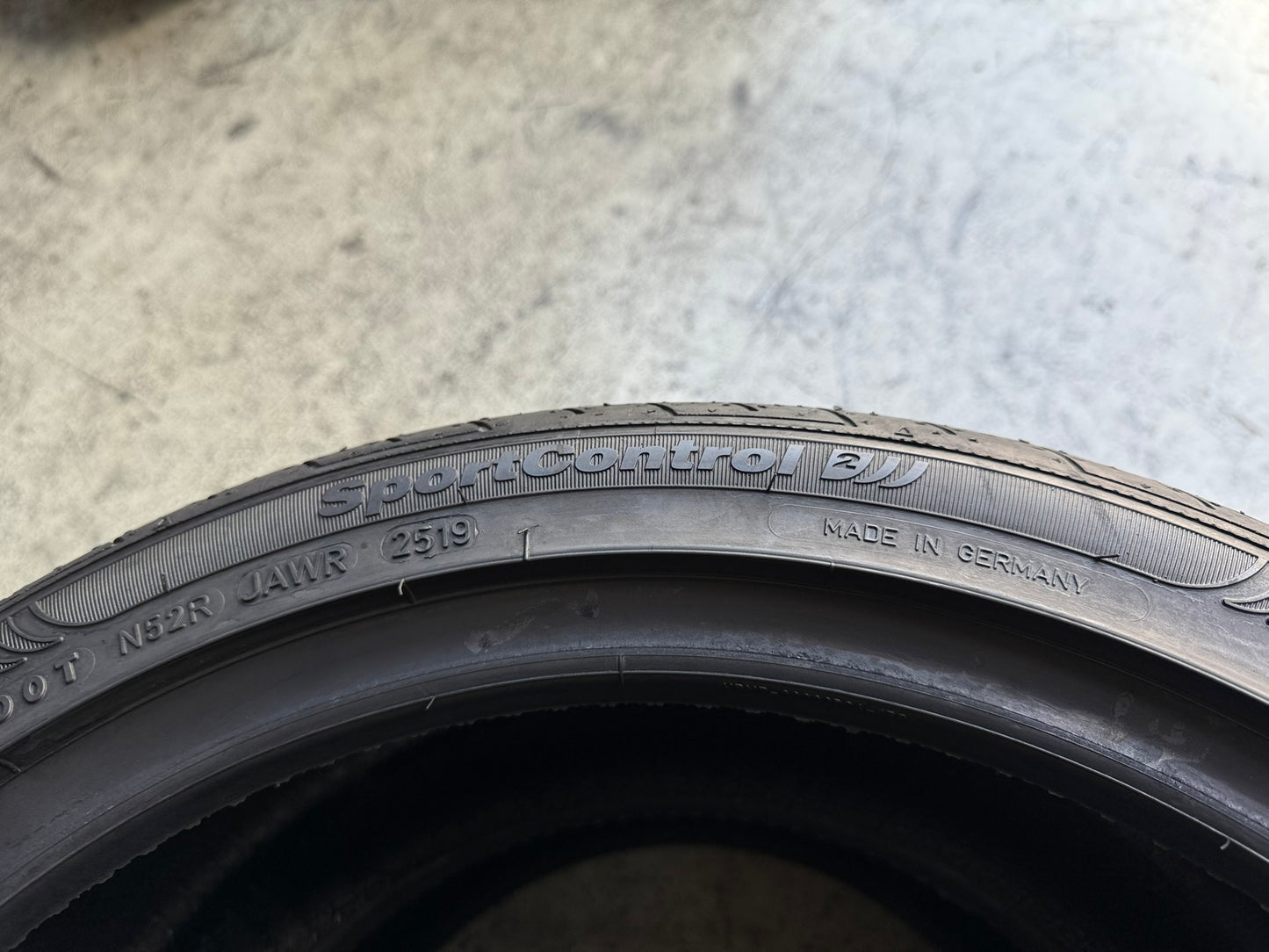 Usato: 2 Gomme 235/40R18 95Y XL Fulda Estive 95% Residuo