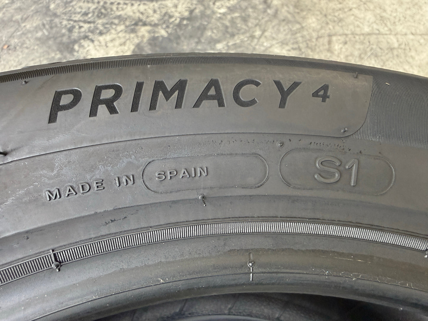 Usato: 2 Pneumatici Michelin Primacy 4 235/50R19 103V XL S1 Estivi 85% Residui