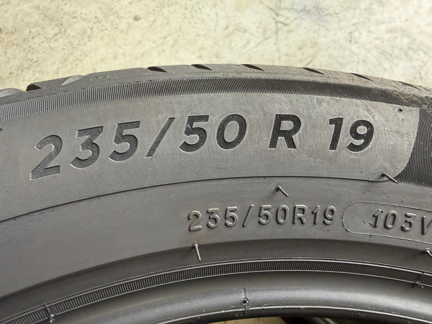 Usato: 2 Pneumatici Michelin Primacy 4 235/50R19 103V XL S1 Estivi 85% Residui