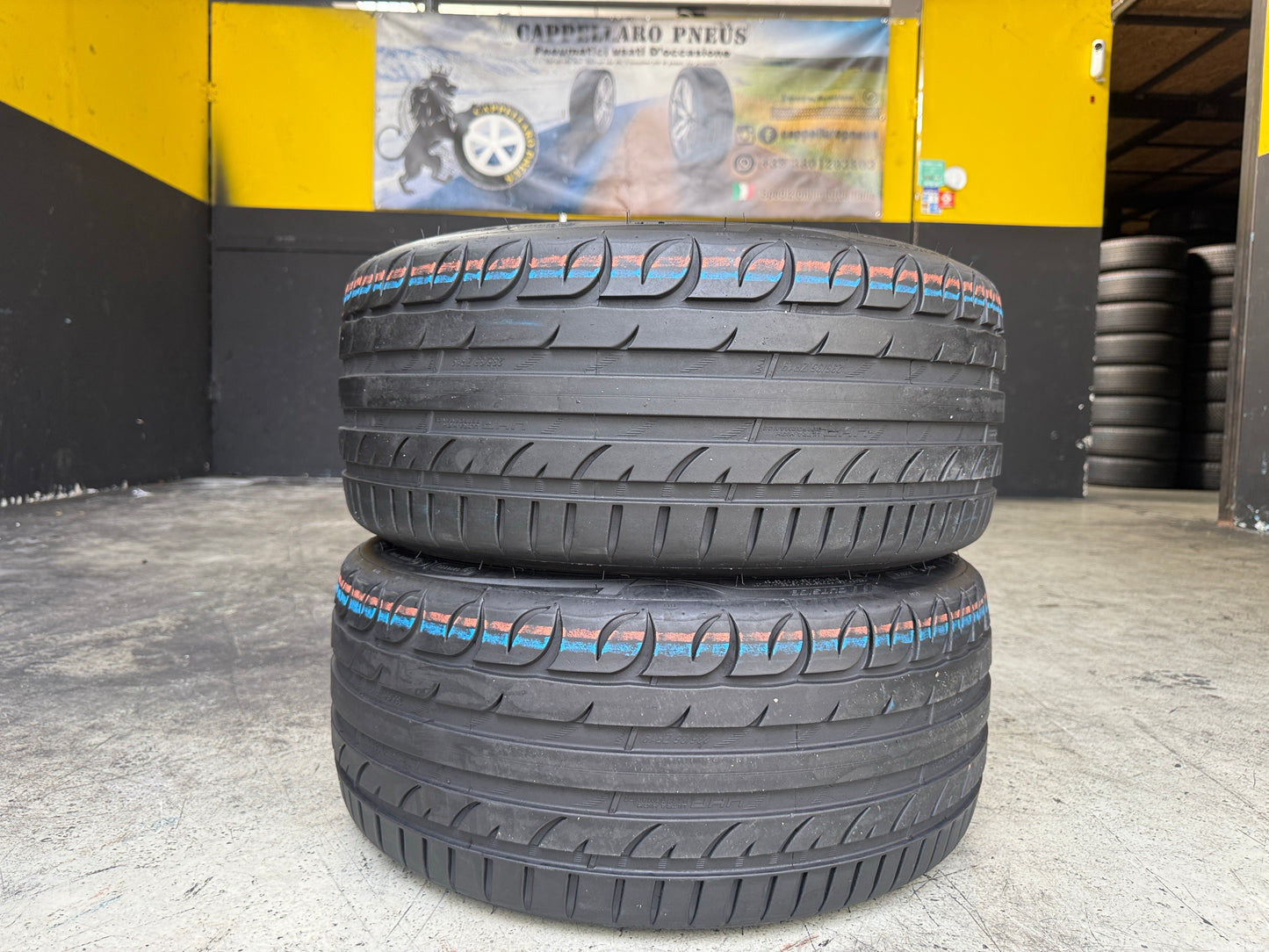 Usato: 2 Pneumatici Riken Ultra High Performance 235/35ZR19 91Y XL FR Estivi 90% Residui
