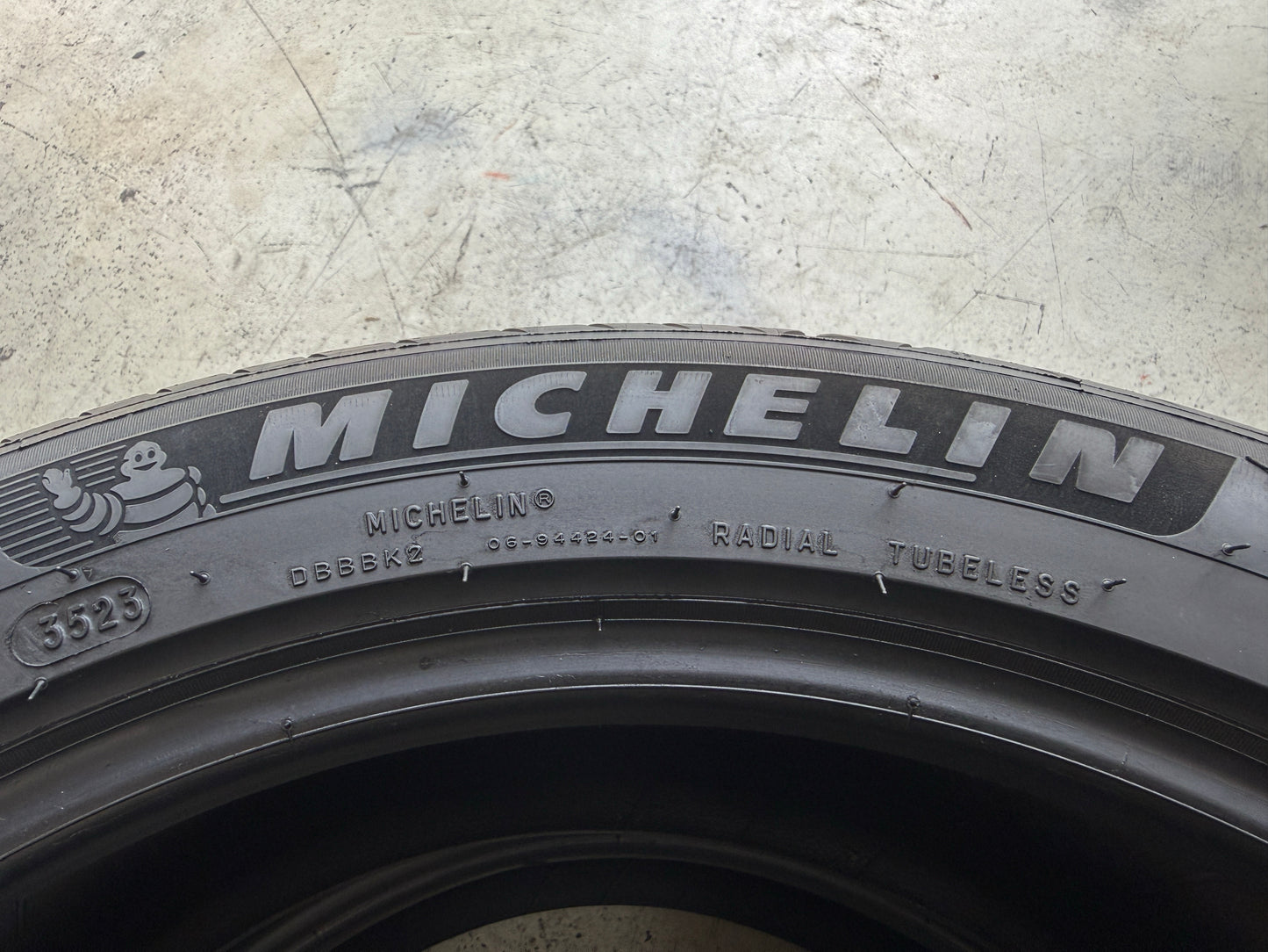 Usato: 2 Pneumatici Michelin e.Primacy 215/50R19 93T Estivi 90% Residui