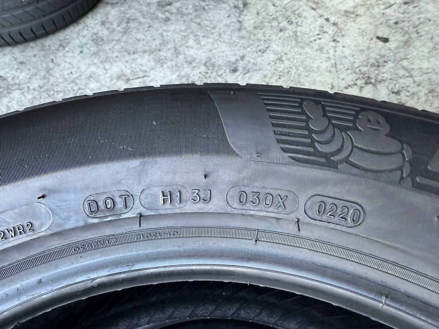 Usato: 2 Gomme 235/55R18 100V Michelin Estive 95% Residuo