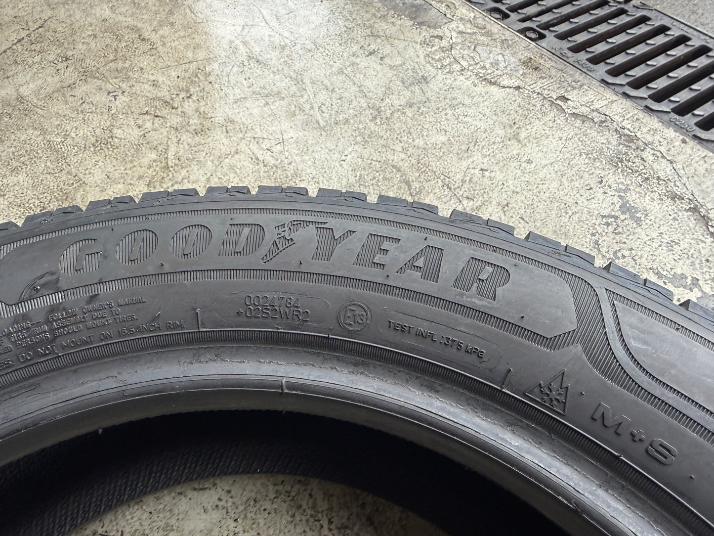 Usato: 4 Gomme 195/60R16C 99/97H Goodyear Invernali 80% residui