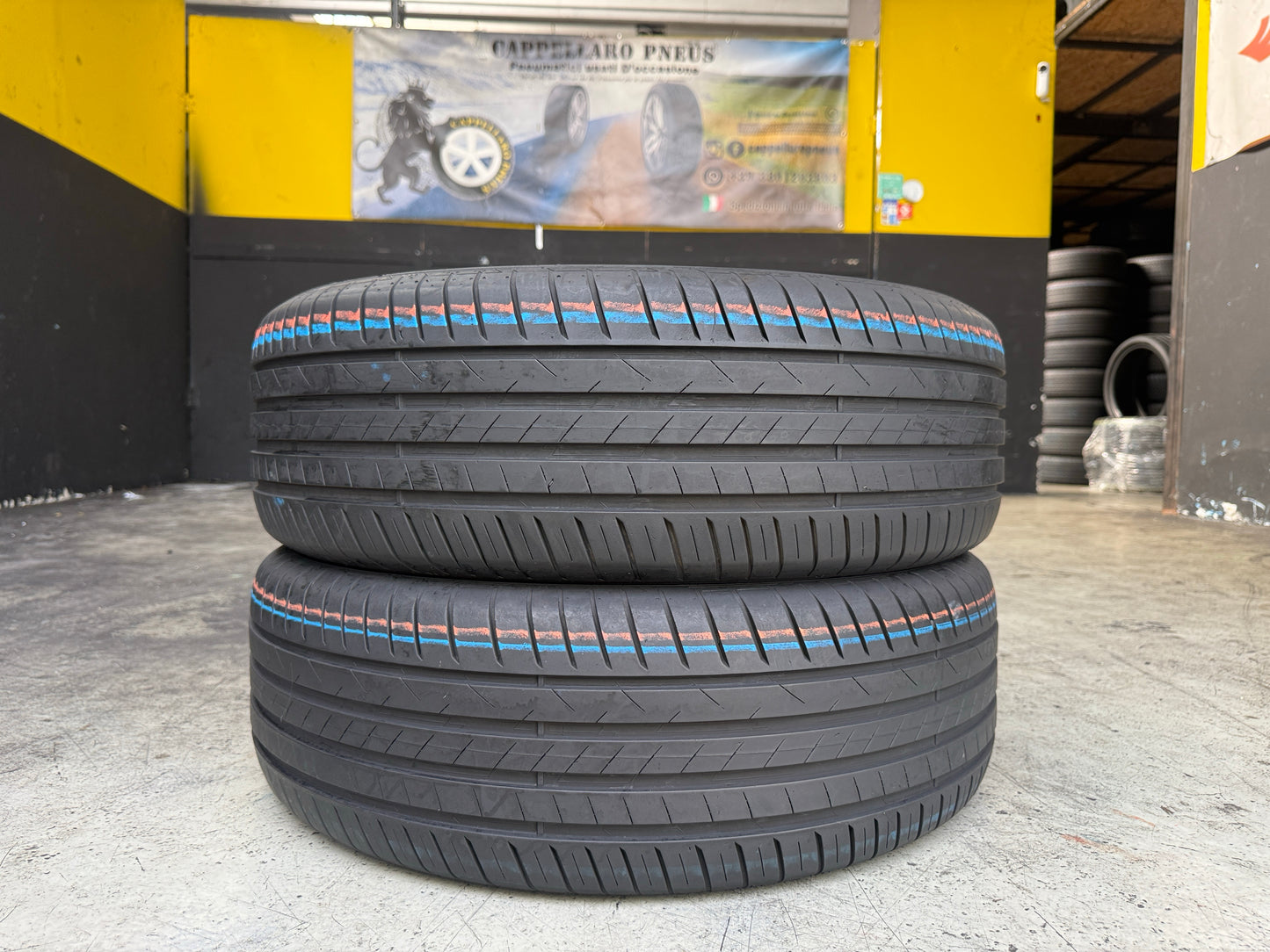 Usato: 2 Pneumatici Vredestein Ultrac 225/55R19 99V FSL Estivi 90% Residui