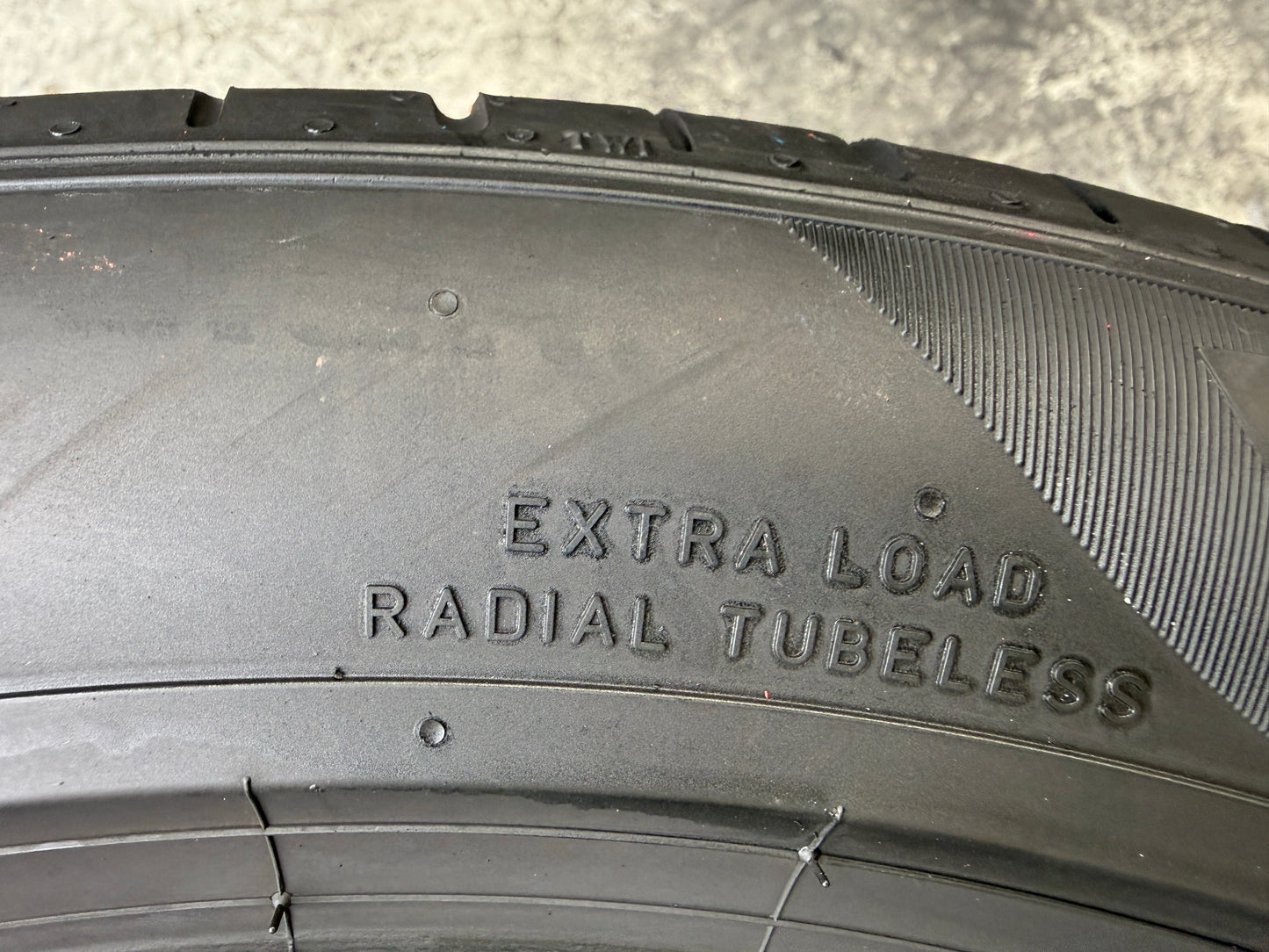 Usato: 2 Pneumatici Pirelli P Zero PZ4 255/45R18 103Y XL BMW * Estivi 80% Residui