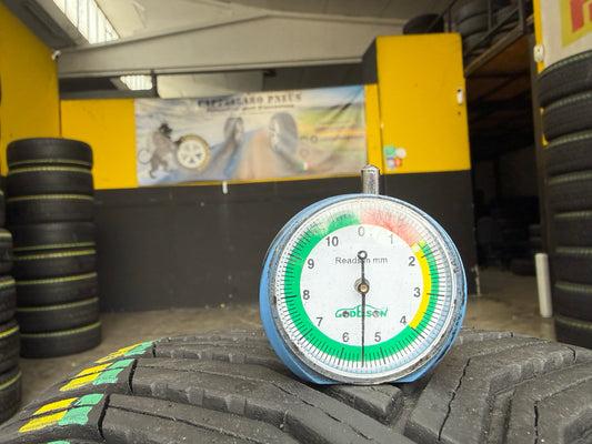 Usato: 2 Gomme 235/40R19 96Y XL Michelin 4 Stagioni 85% residui